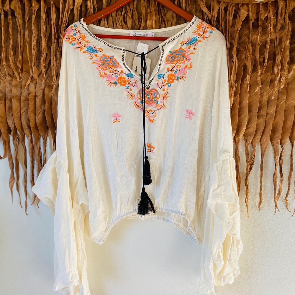 NWT Pink Diamond Bohemian Embroidered Blouse